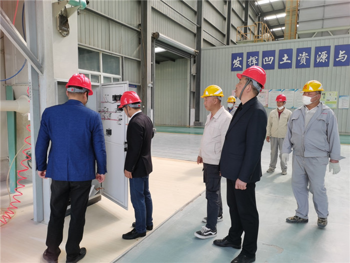 安全檢查_副本.jpg 安全檢查_副本.jpg